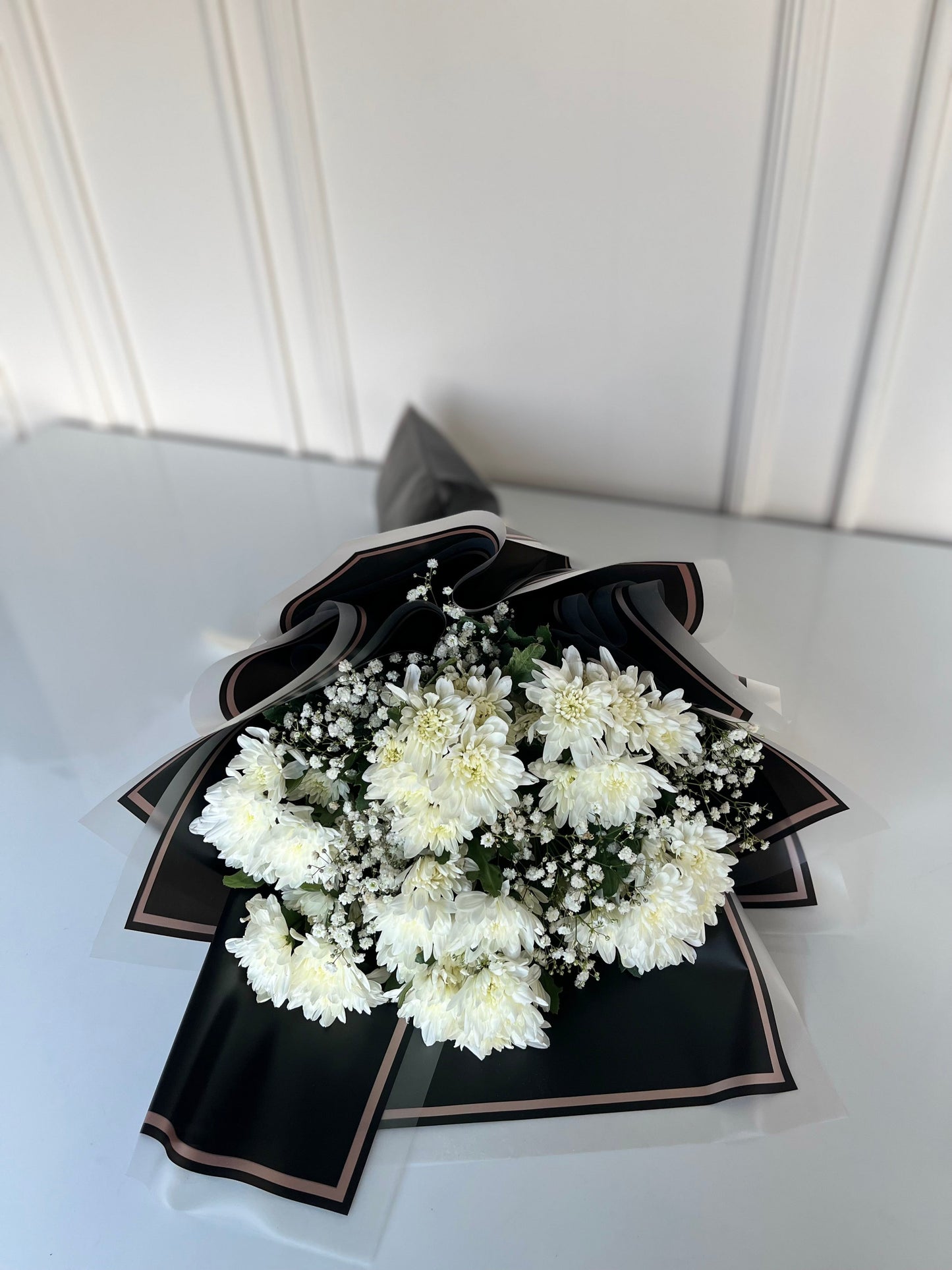 Elegant White Chrysanthemum & Baby's Breath Bouquet in Black Luxe Wrap