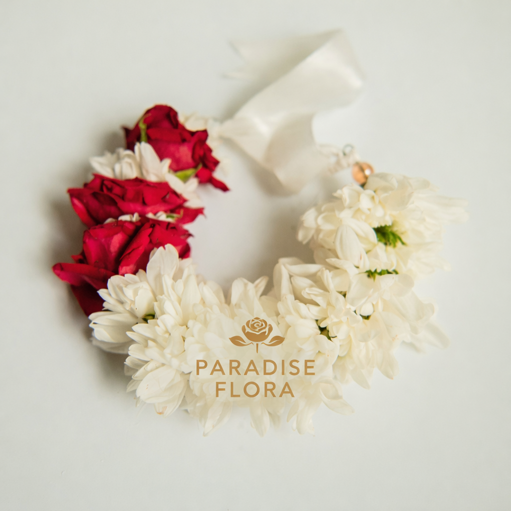 Elegant Red Rose and White Chrysanthemum Floral Gajara