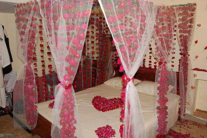 Romantic Wedding Night Red Rose Bed Decoration