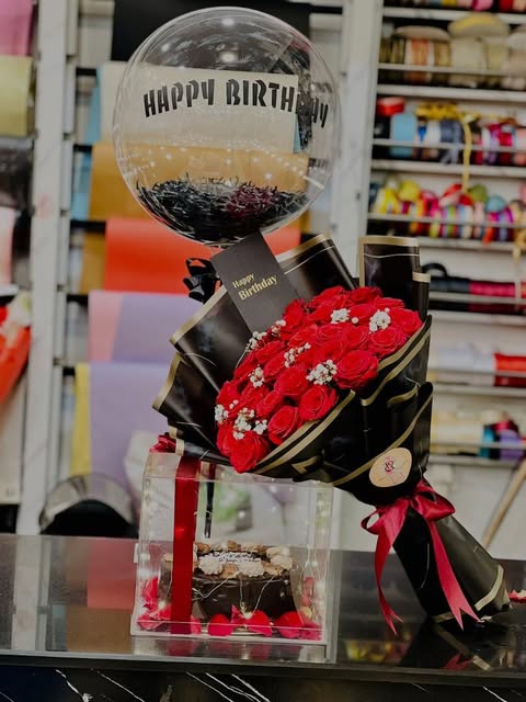 Red Rose Bouquet with Birthday Balloon & Cake Box