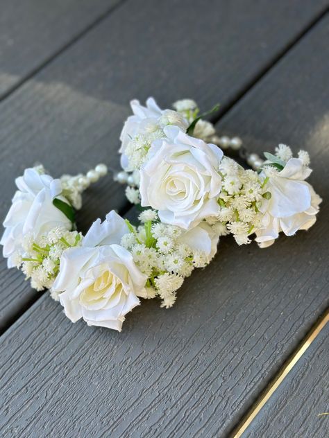 Elegant White Rose and Pearl Gajray (Pair)
