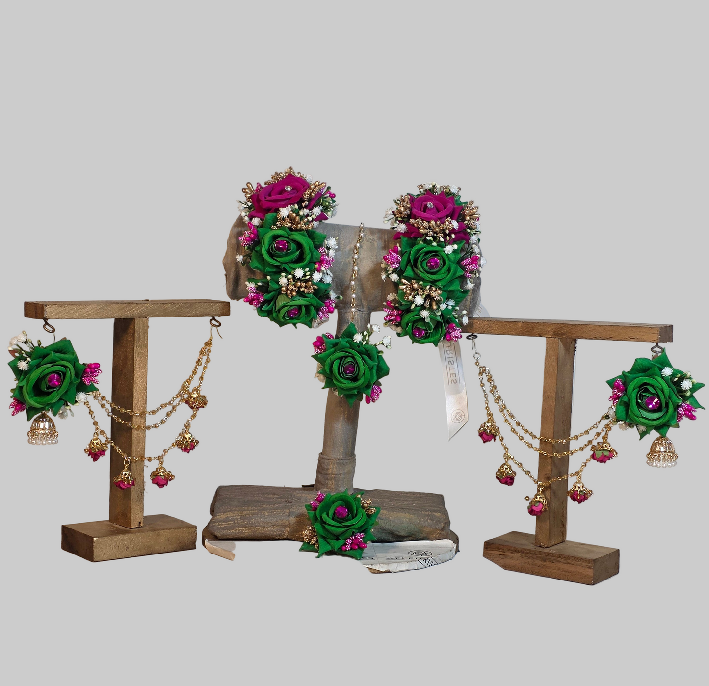 Elegant Green & Magenta Floral Jewellery Set for Mehndi & Mayun