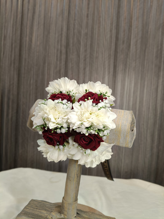 Maroon & White Floral Gajray – Pair of Traditional Flower Bangles