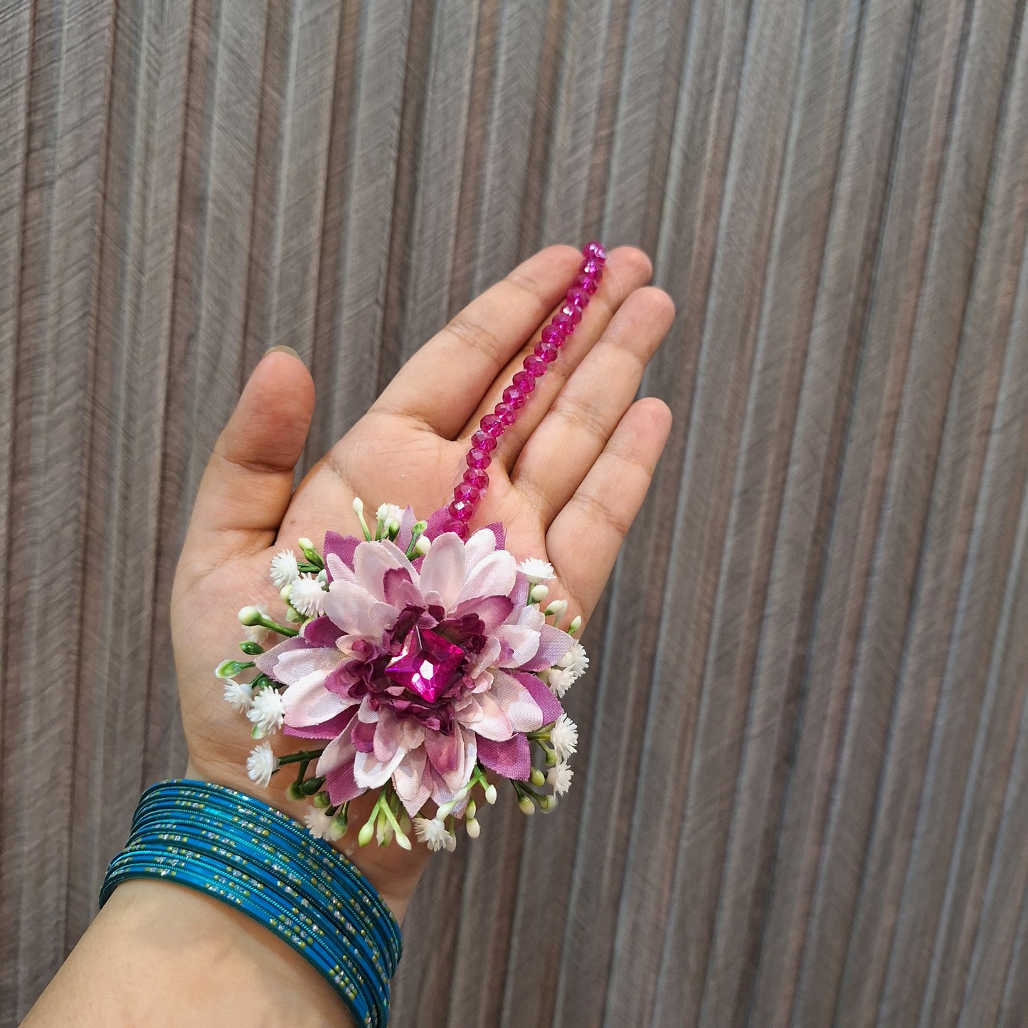 Mauve Blossom & Baby’s Breath Floral Gajara Set