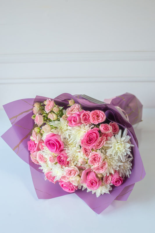 Elegant Pink Rose & White Chrysanthemum Bouquet in Purple Wrap