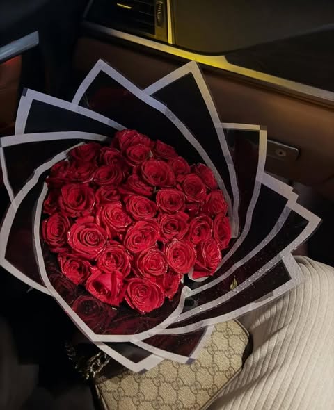 Classic Red Rose Hand Bouquet