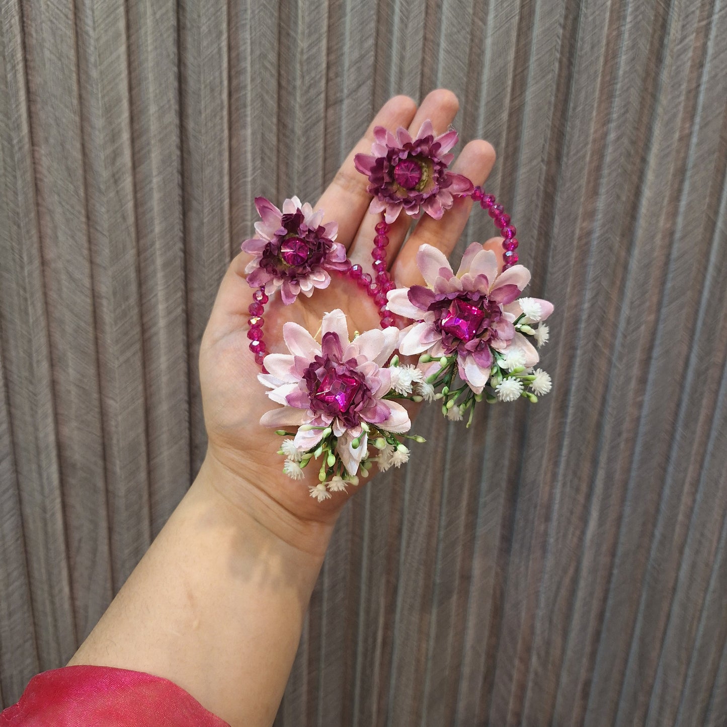 Mauve Blossom & Baby’s Breath Floral Gajara Set