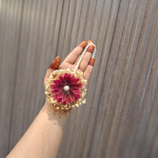 Magenta Floral Kaleerey with Pearl Beading & Baby’s Breath