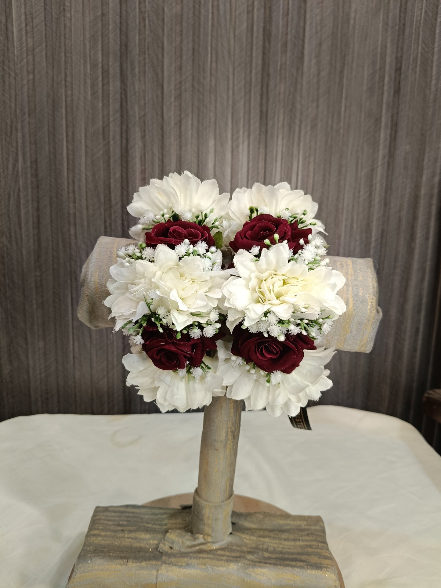 Yellow Rose & White Chrysanthemum Floral Bangles (Gajray)