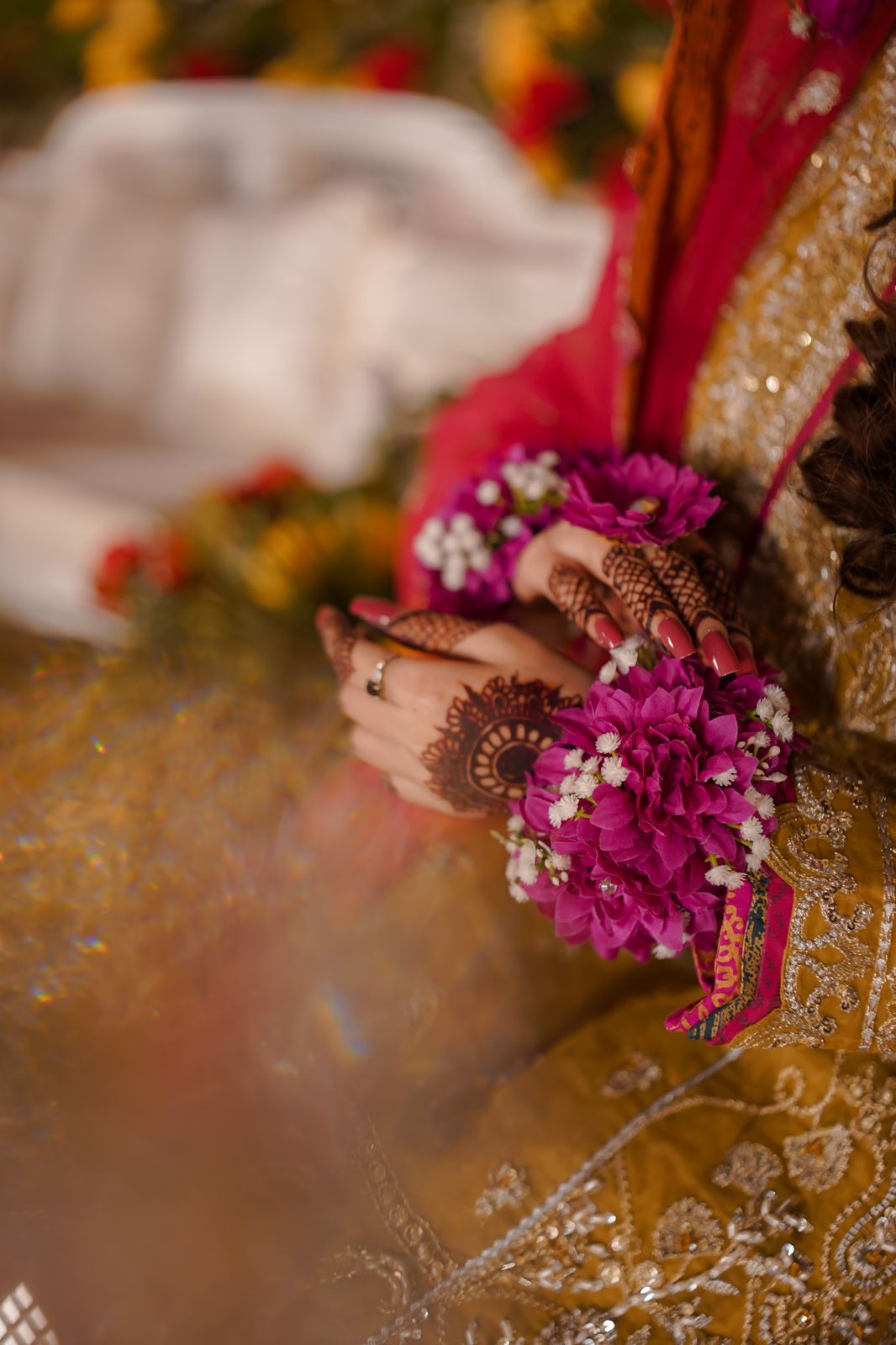 Magenta Floral Gajray with Pearl Ring – Bridal Mehndi Set