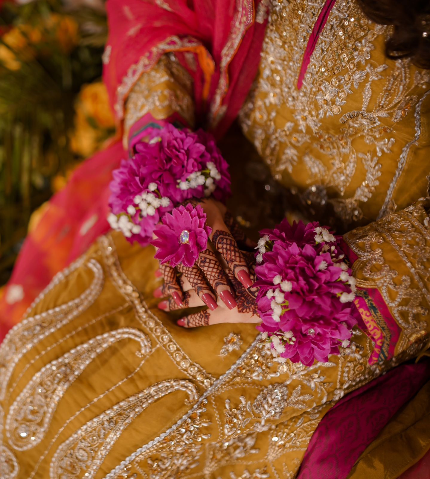 Magenta Floral Gajray with Pearl Ring – Bridal Mehndi Set