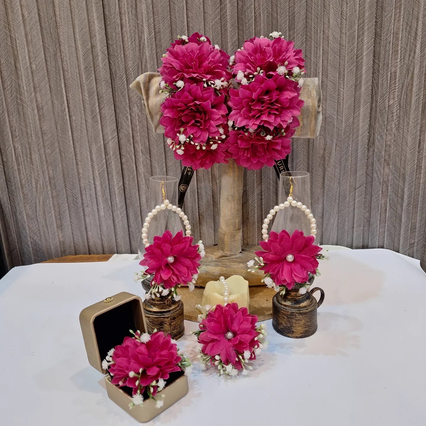 Elegant Pink Floral Jewellery Set with Pearl Accents