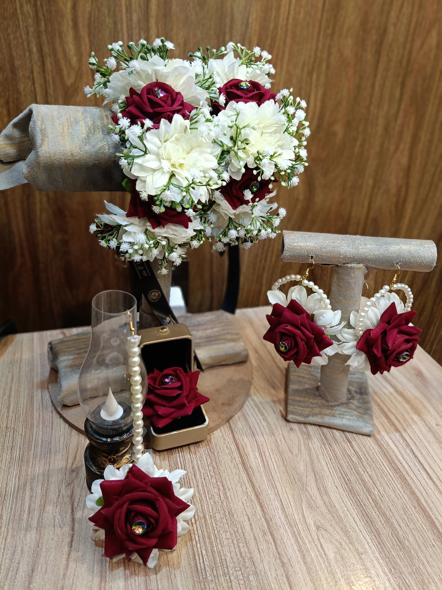 Maroon & White Floral Jewelry Set – Rose & Pearl Nikkah Collection