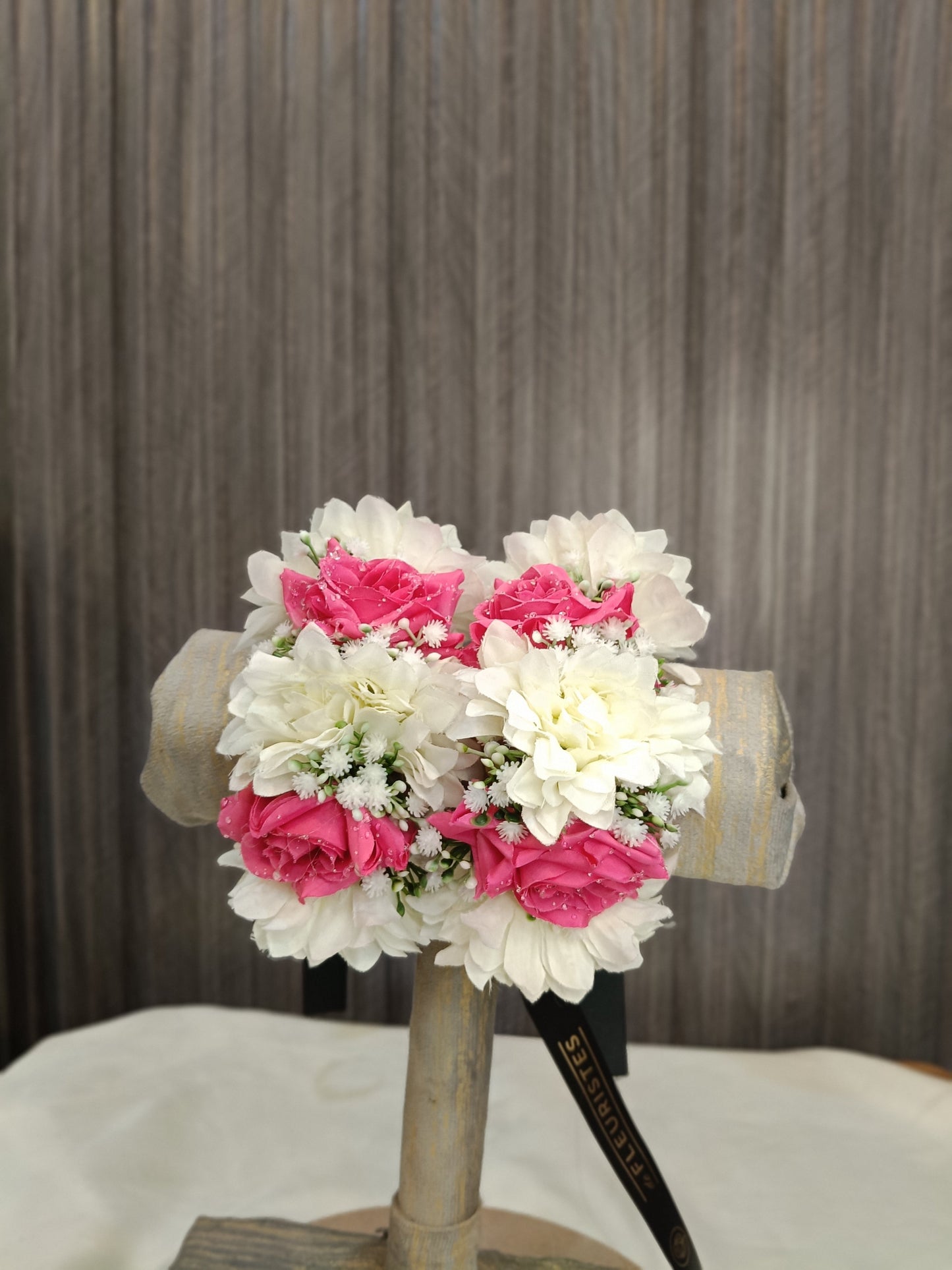 Pink Rose & White Dahlia Floral Bangles (Gajray)