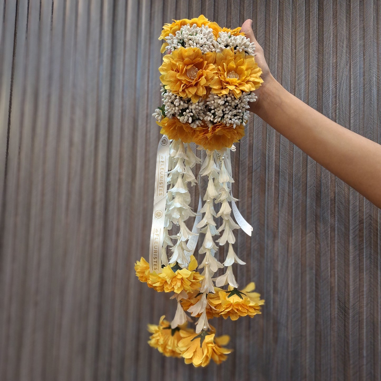 Elegant Marigold & Jasmine Floral Garland (Gajra Set)