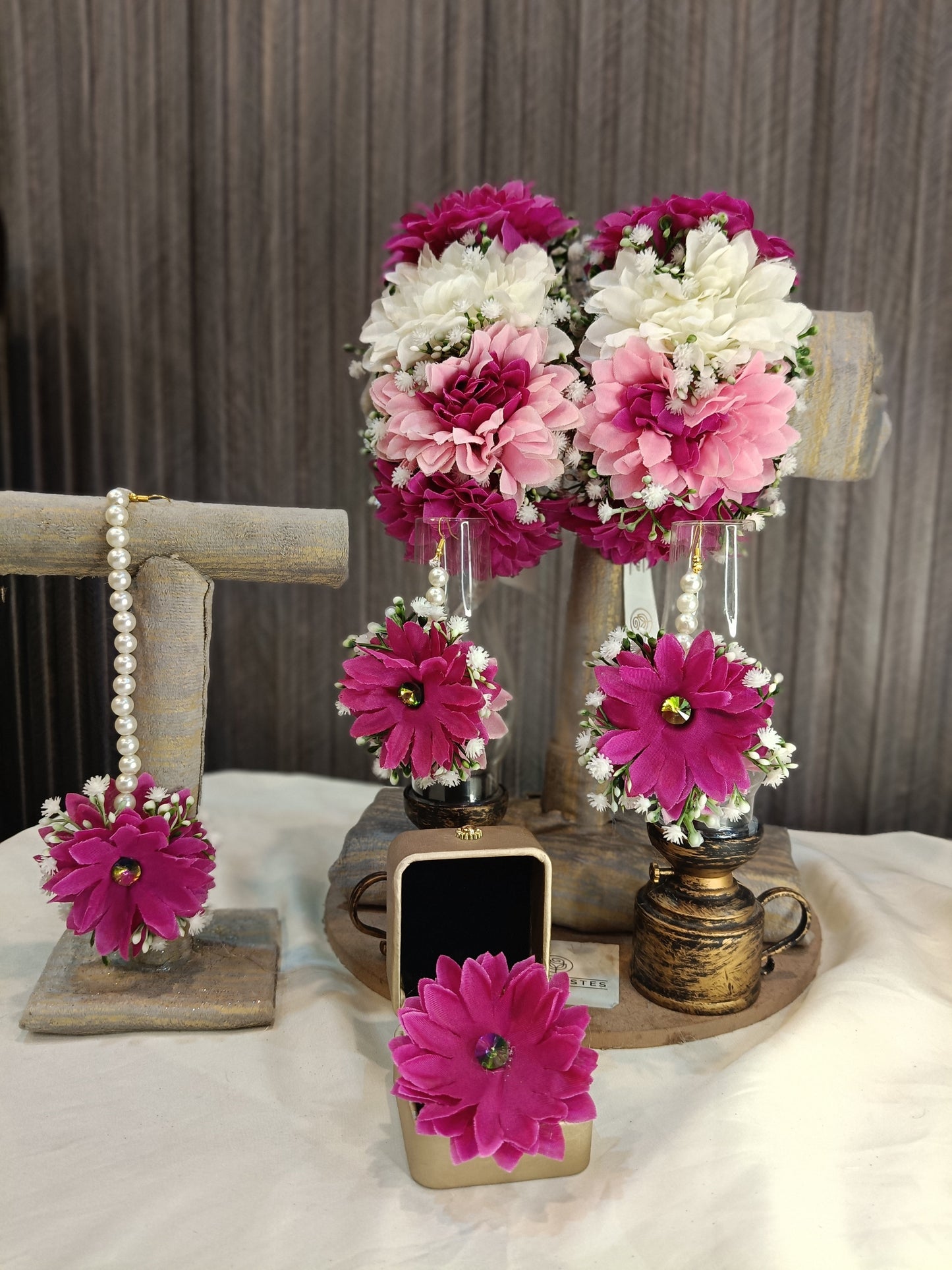 Magenta & White Floral Jewelry Set with Pearl Accents