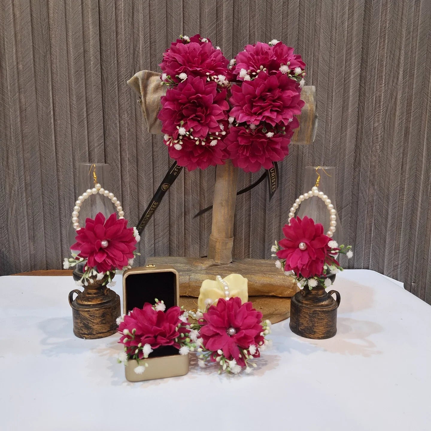 Elegant Pink Floral Jewellery Set with Pearl Accents
