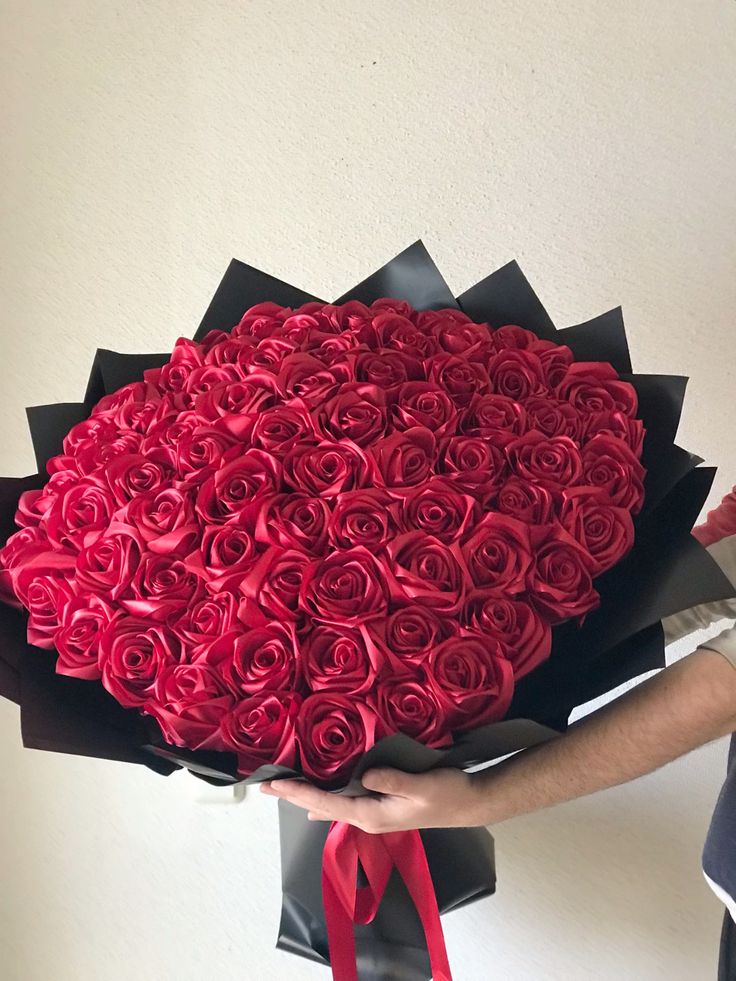 Glittering Crimson Ribbon Rose Bouquet in Midnight Black Wrap