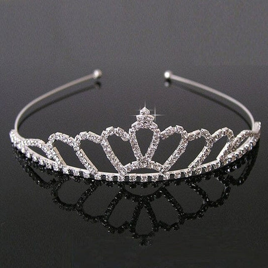 Elegant Heart-Shaped Silver Rhinestone Tiara for Special Occasions