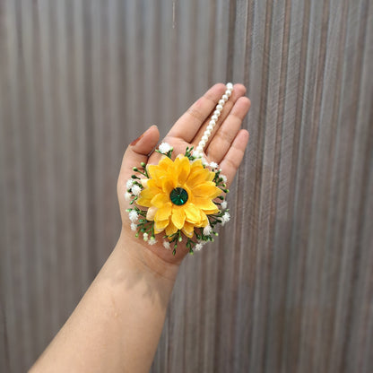 Vibrant Yellow Floral Gajra with Emerald Center