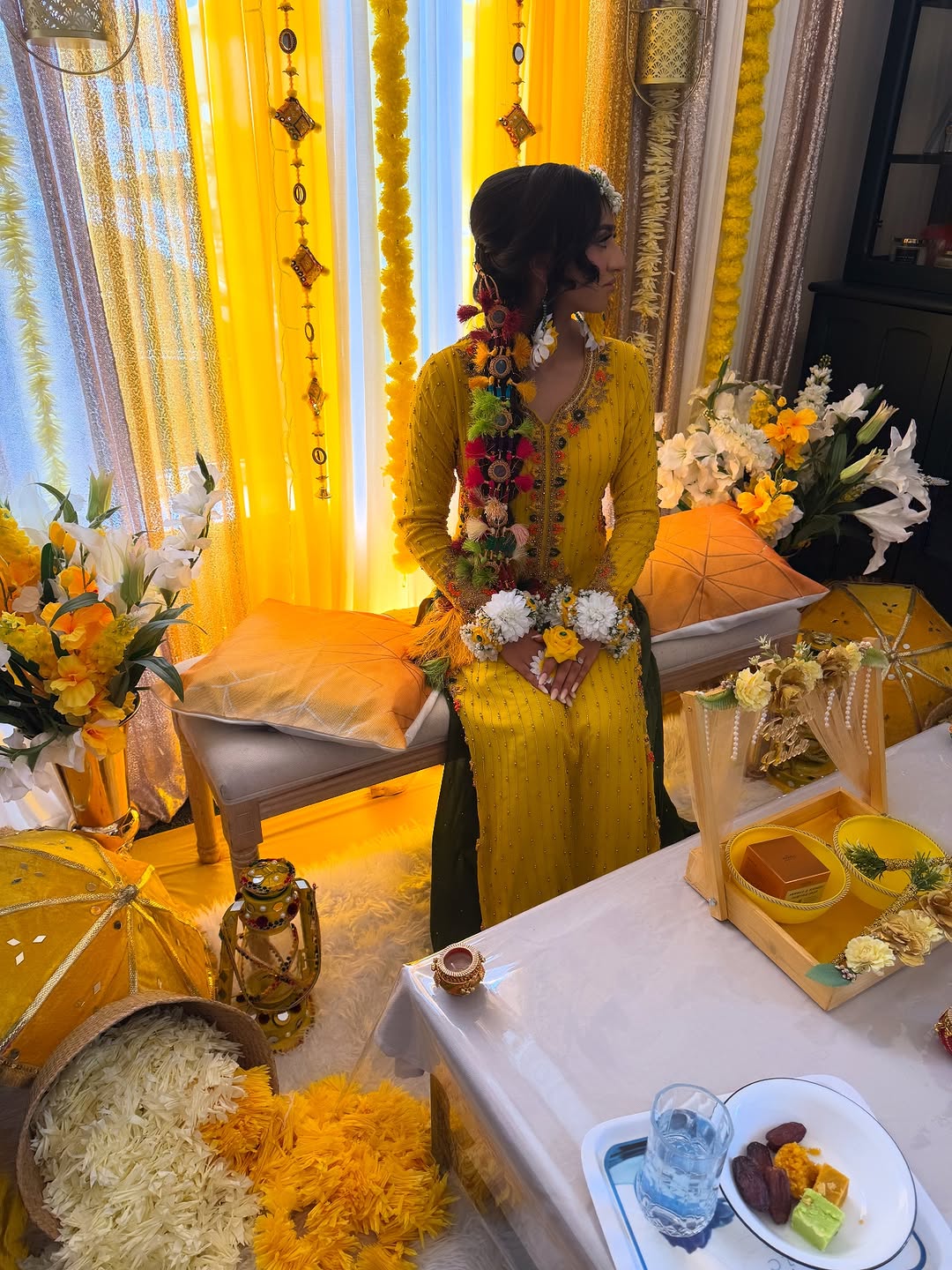 Bridal Mayun Set – Fresh White & Yellow Floral Jewelry